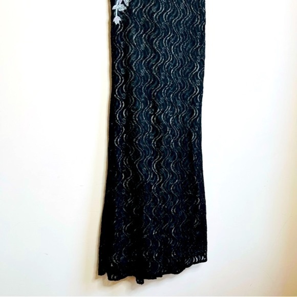 Couture Naeem Khan Evening Gown w/ Beadwork - Picture 7 of 17